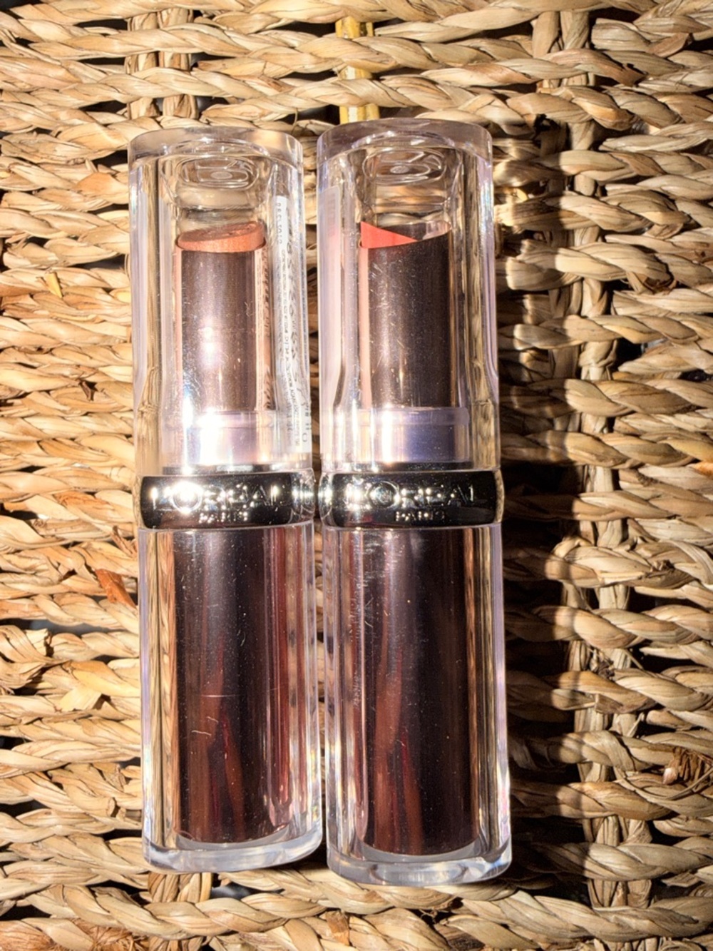L'Oreal Paris Glow Paradise Balm-in-Lipstick Duo
